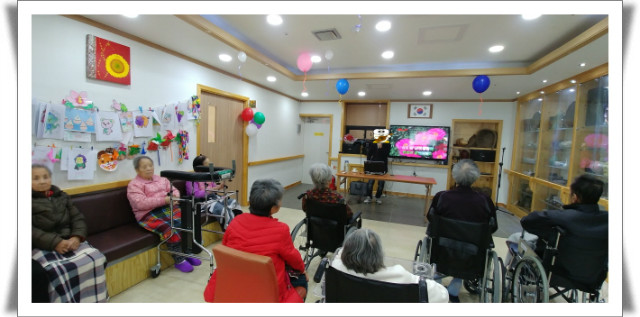 꾸미기꾸미기KakaoTalk_20180106_102056233.jpg
